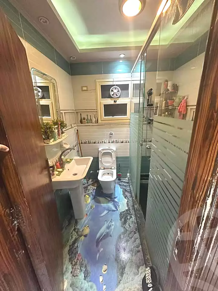 https://aqarmap.com.eg/ar/listing/7268055-for-sale-alexandria-sydy-bshr-sydy-bshr-bhry-mohamed-el-srafi-st.
