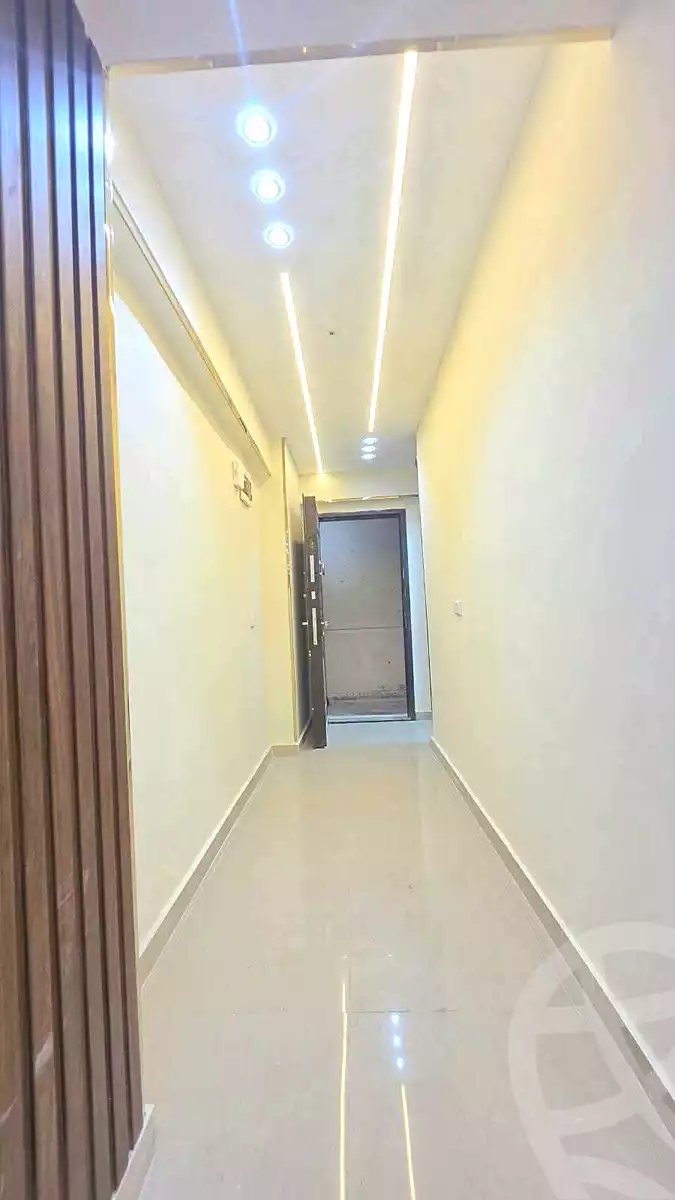 https://aqarmap.com.eg/ar/listing/7268043-for-sale-alexandria-miami-street-57