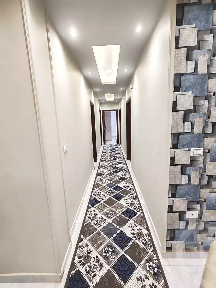 https://aqarmap.com.eg/ar/listing/7268075-for-rent-cairo-el-sheikh-zayed-city-mntq-fr-y-bmdyn-lshykh-zyd