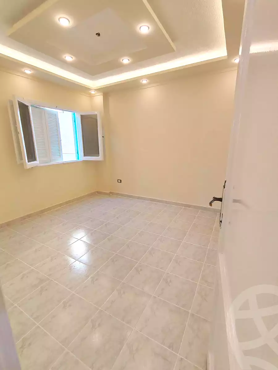 https://aqarmap.com.eg/en/listing/7268103-for-sale-alexandria-al-agamy-shataa-el-nakheel