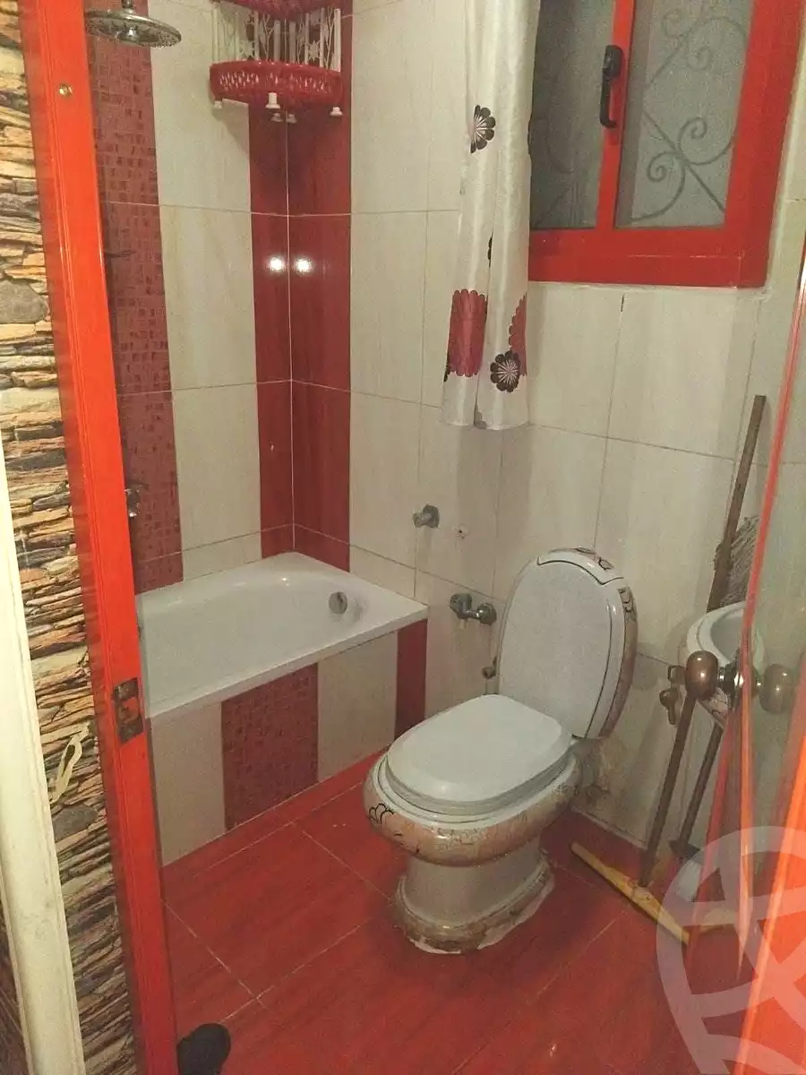 https://aqarmap.com.eg/en/listing/7268242-for-sale-alexandria-al-agamy-lbytsh-el-saleheen-mosque-st