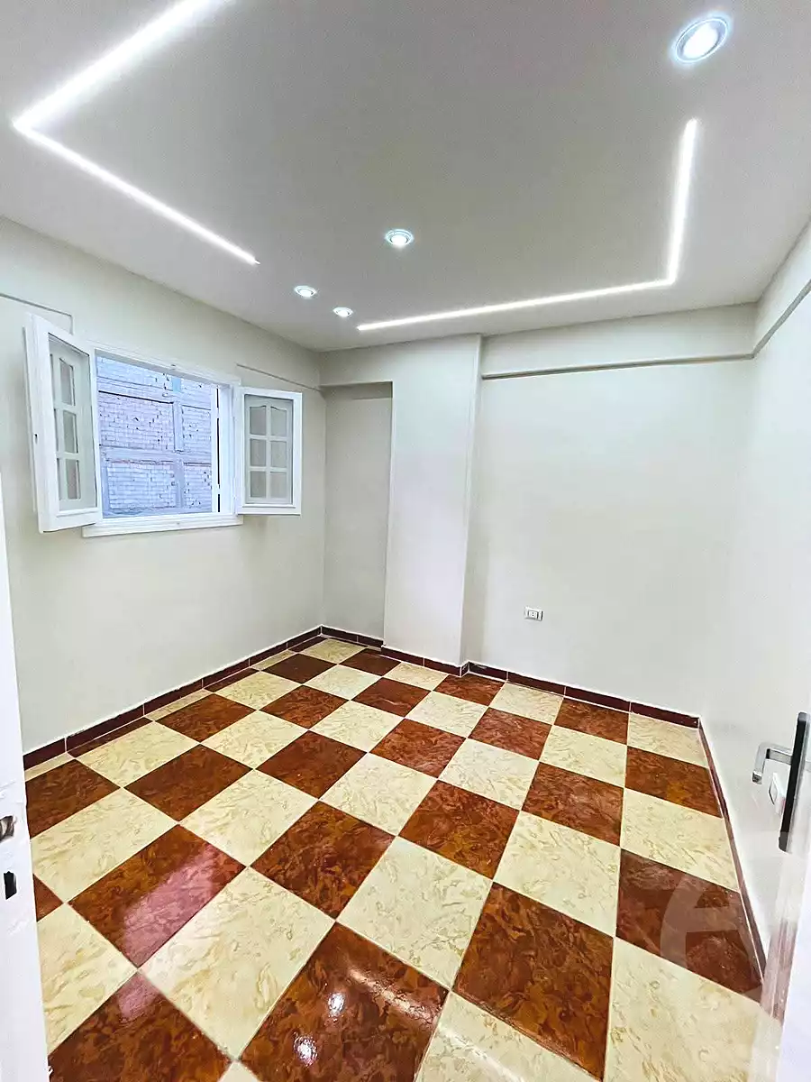 https://aqarmap.com.eg/en/listing/7268504-for-sale-alexandria-lsywf-el-falki