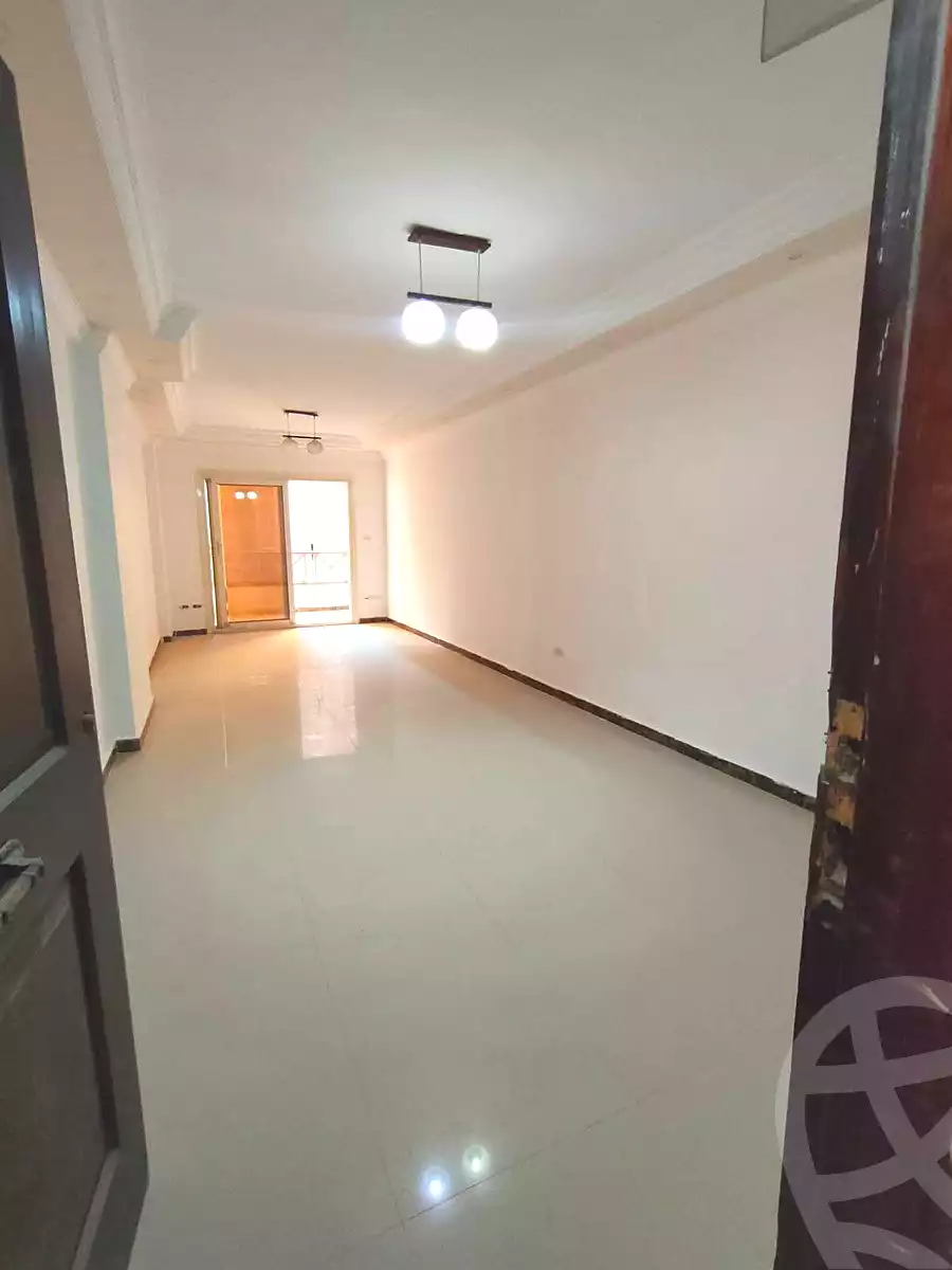 https://aqarmap.com.eg/ar/listing/7268596-for-sale-alexandria-al-agamy-lbytsh-bianchiii