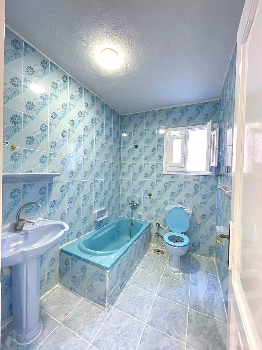 https://aqarmap.com.eg/en/listing/7268805-for-sale-alexandria-al-agamy-shataa-el-nakheel