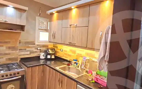 https://aqarmap.com.eg/ar/listing/6876566-for-sale-cairo-6th-of-october-el-ahyaa-neighborhood-2nd-divided-from-al-kafrawei-st