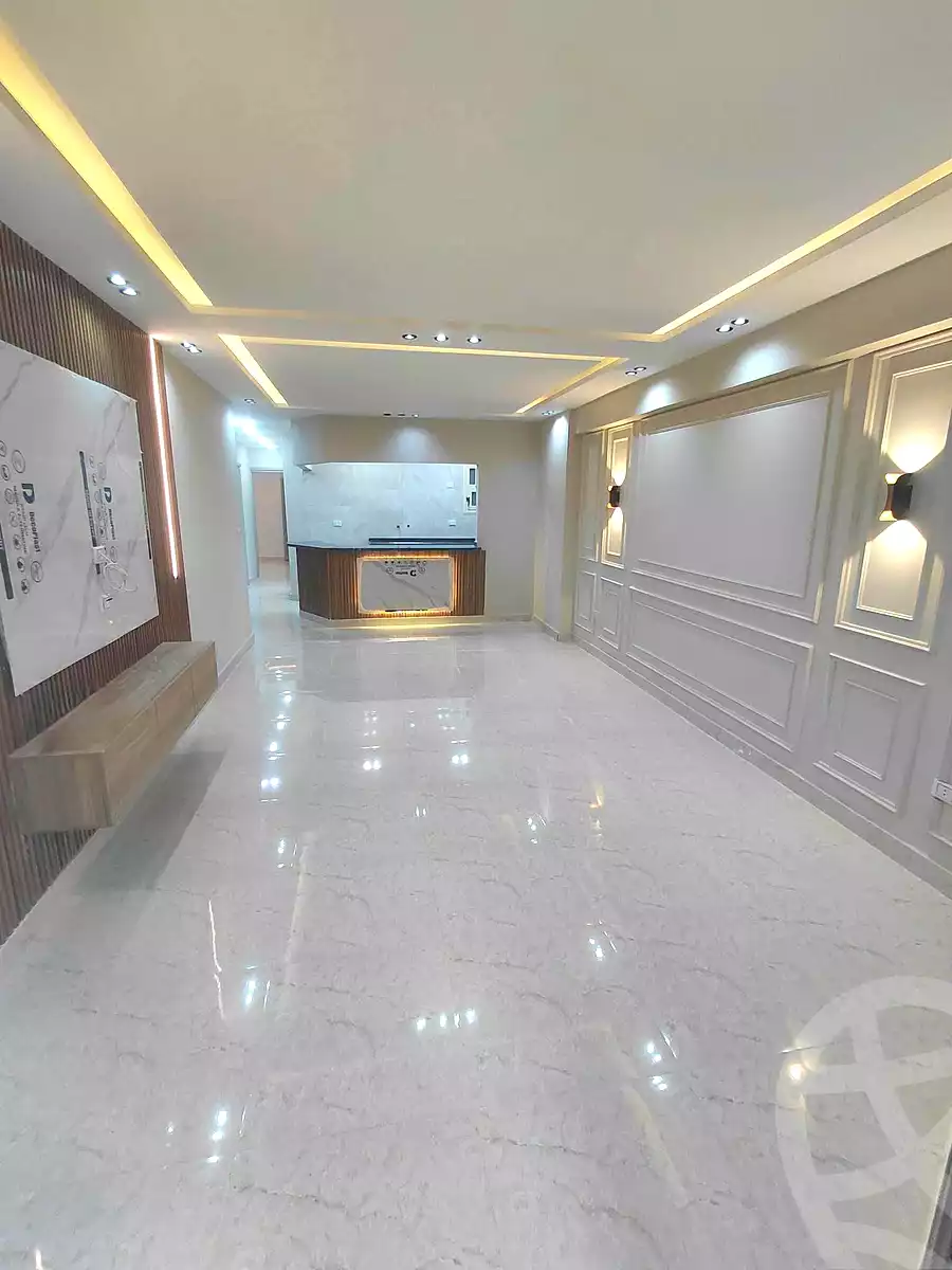https://aqarmap.com.eg/ar/listing/7268975-for-sale-alexandria-el-asafra-l-sfr-bhry
