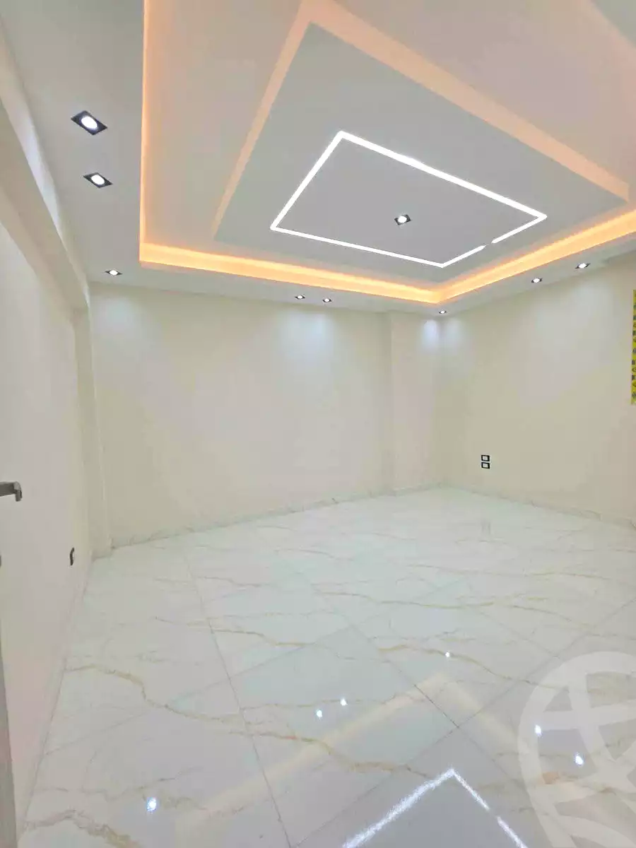 https://aqarmap.com.eg/ar/listing/7268994-for-sale-alexandria-el-asafra-shr-45