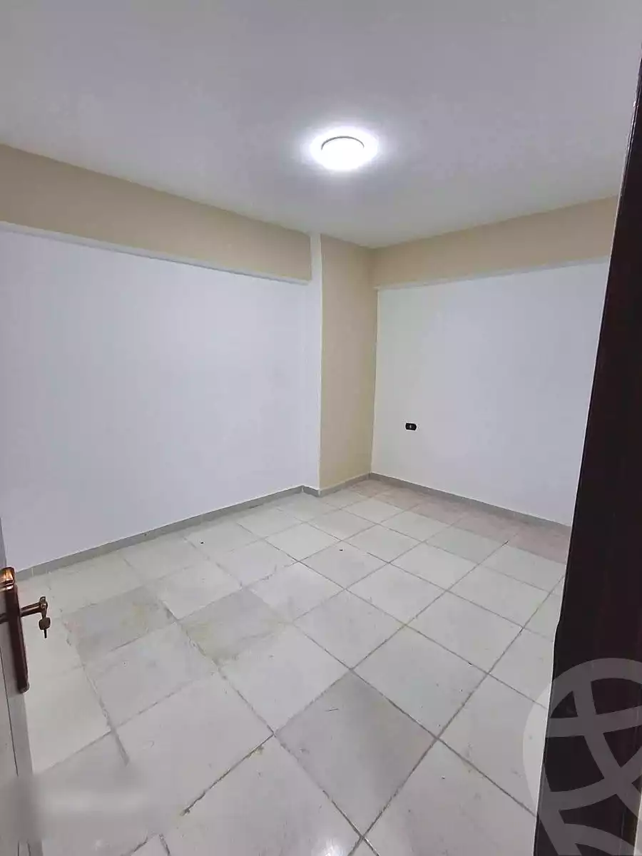 https://aqarmap.com.eg/ar/listing/7269069-for-sale-alexandria-lsywf-el-falki