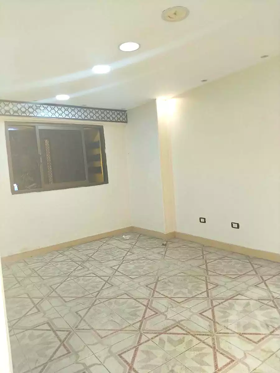 https://aqarmap.com.eg/en/listing/7269240-for-rent-alexandria-miami-shr-jml-bd-lnsr