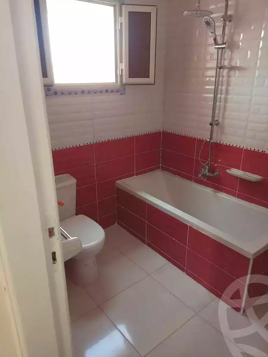 https://aqarmap.com.eg/ar/listing/7269450-for-sale-cairo-ain-shams-ain-shams-el-sharkia