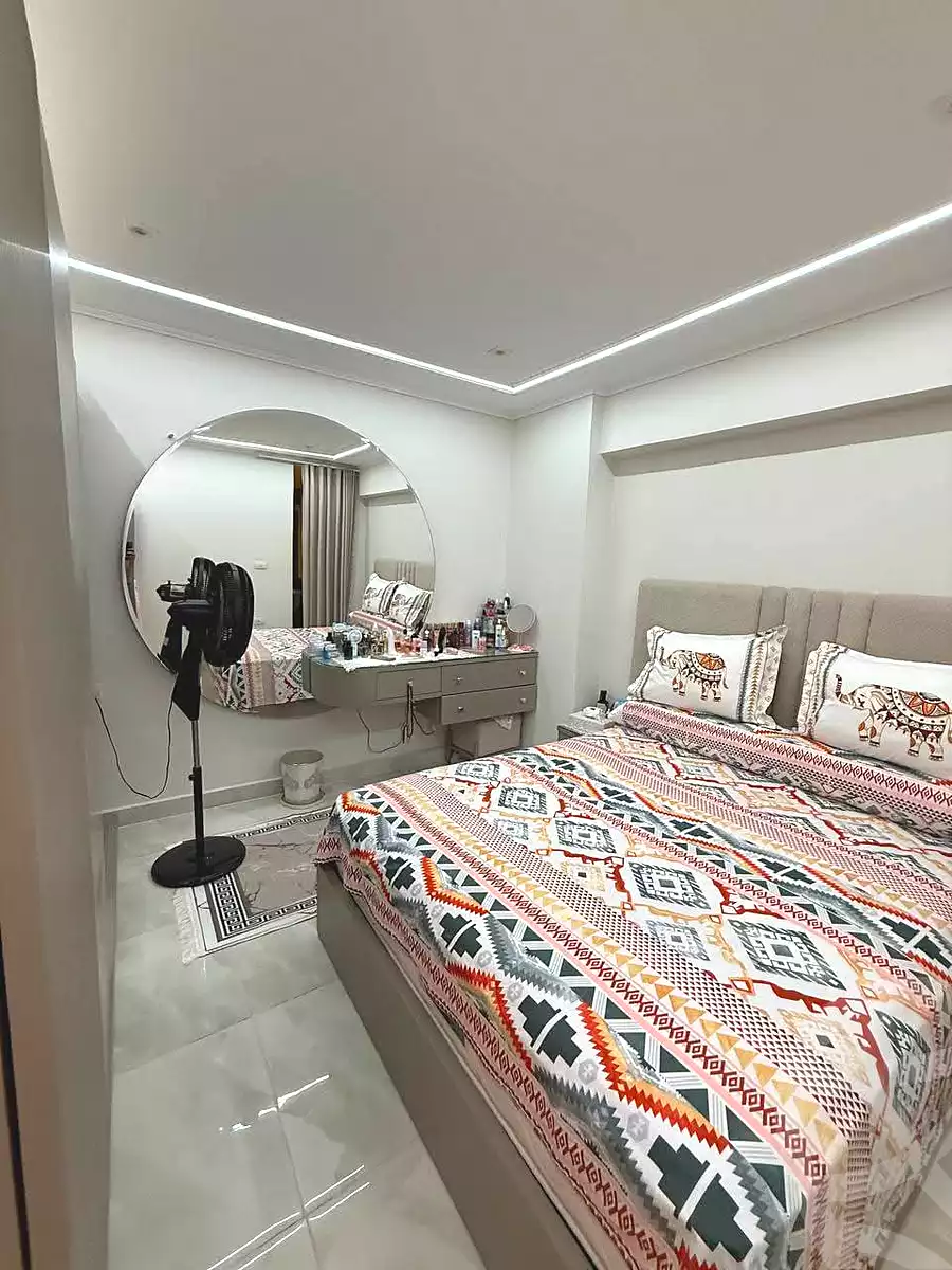 https://aqarmap.com.eg/ar/listing/7269454-for-sale-alexandria-el-asafra-shr-45