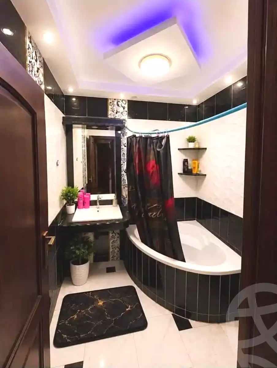 https://aqarmap.com.eg/ar/listing/7269593-for-sale-alexandria-al-agamy-lbytsh