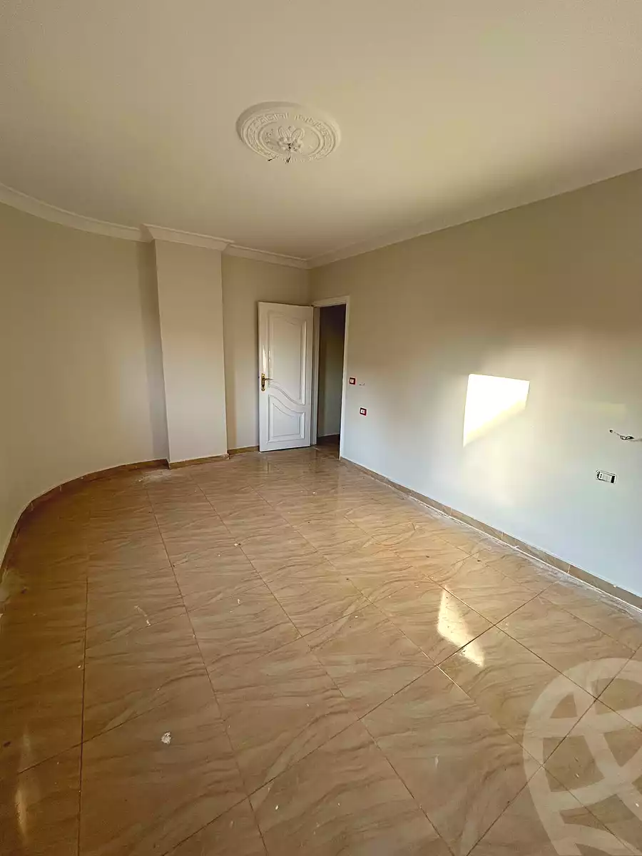 https://aqarmap.com.eg/en/listing/7269696-for-rent-cairo-el-sheikh-zayed-city-el-hay-elasher-street-100
