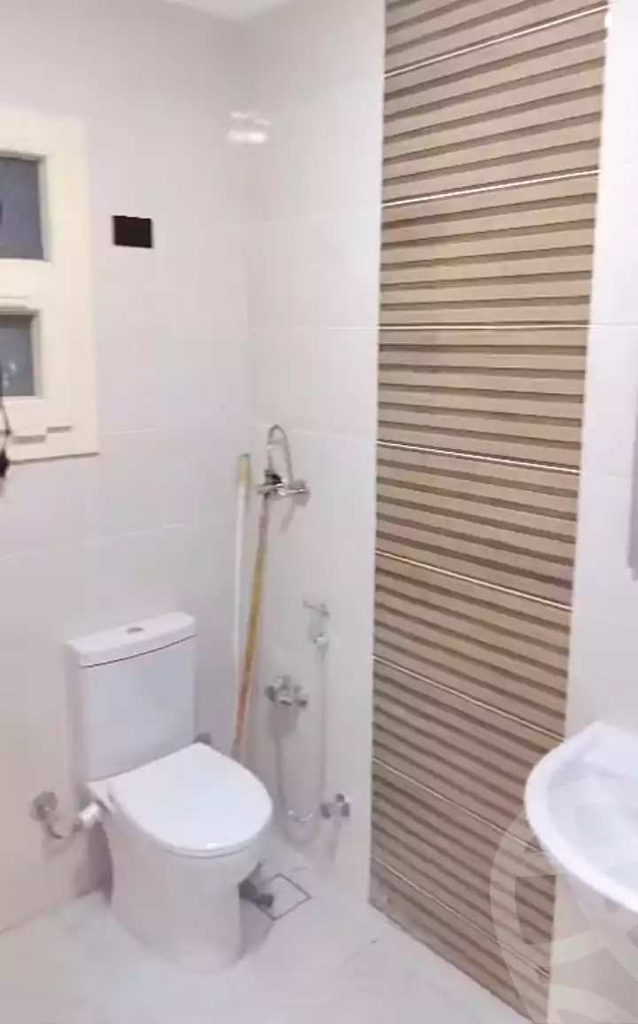 https://aqarmap.com.eg/ar/listing/7269707-for-rent-cairo-ain-shams-mnshy-lthryr