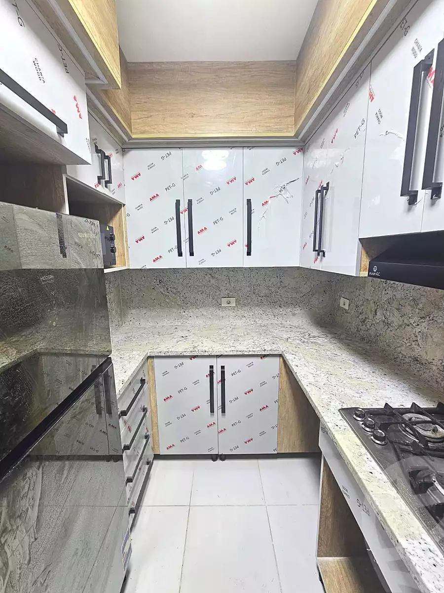 https://aqarmap.com.eg/en/listing/7269764-for-rent-cairo-6th-of-october-compounds-jn-ktwbr