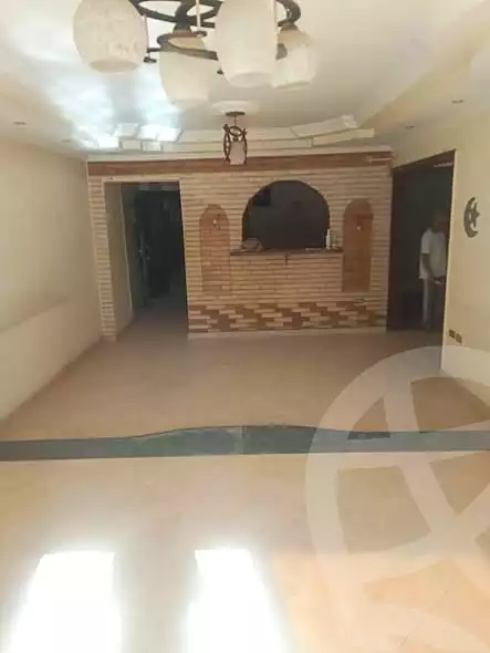 https://aqarmap.com.eg/ar/listing/7269870-for-rent-cairo-helwan-sherif-st
