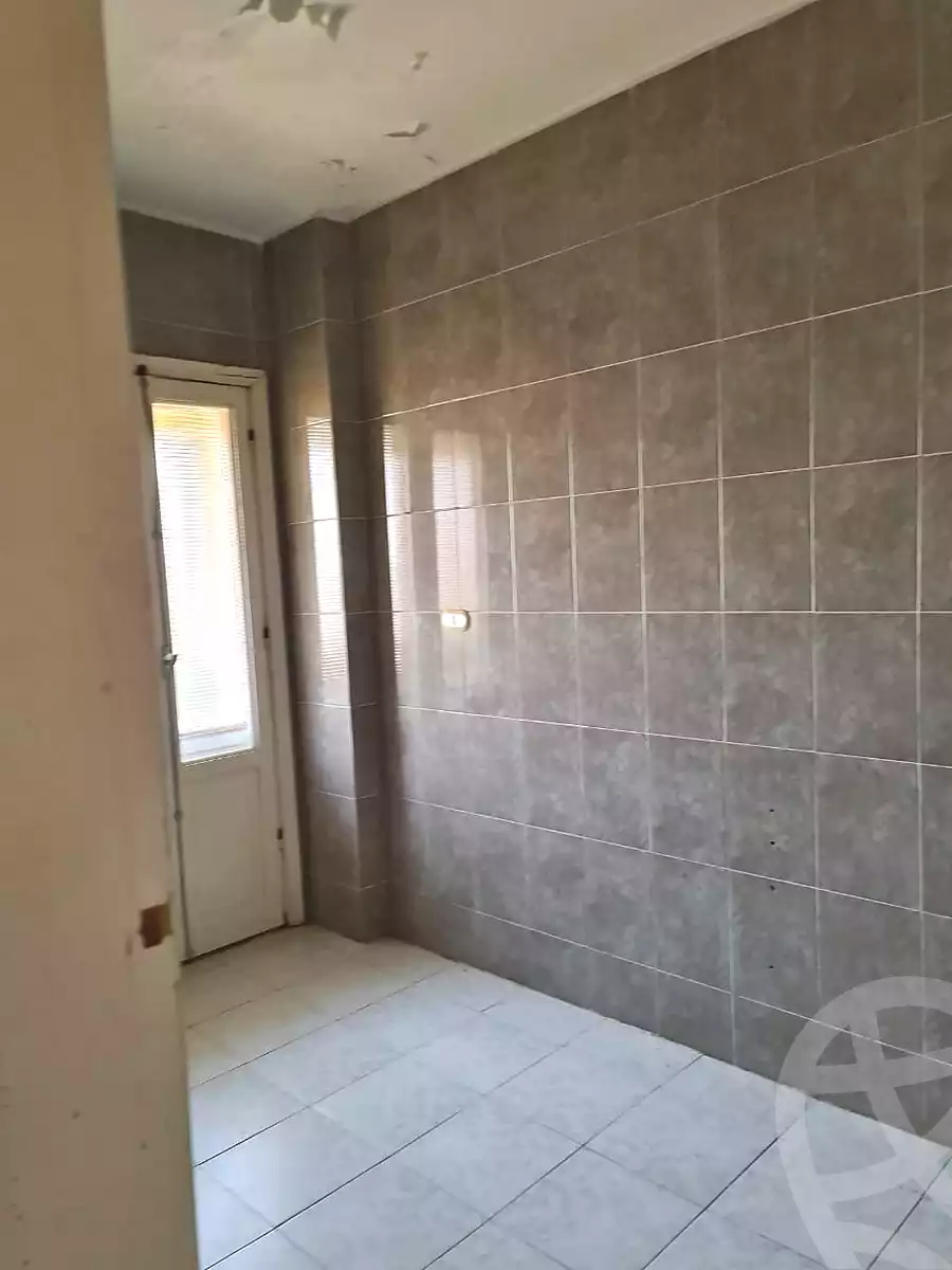 https://aqarmap.com.eg/ar/listing/7269894-for-sale-cairo-al-oubour-el-hay-el-awal-el-thamaneynat