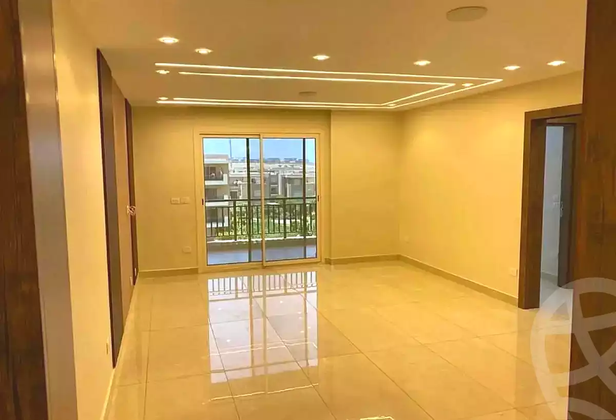 https://aqarmap.com.eg/ar/listing/7267919-for-sale-cairo-new-cairo-compounds-mountain-view1-1-compound