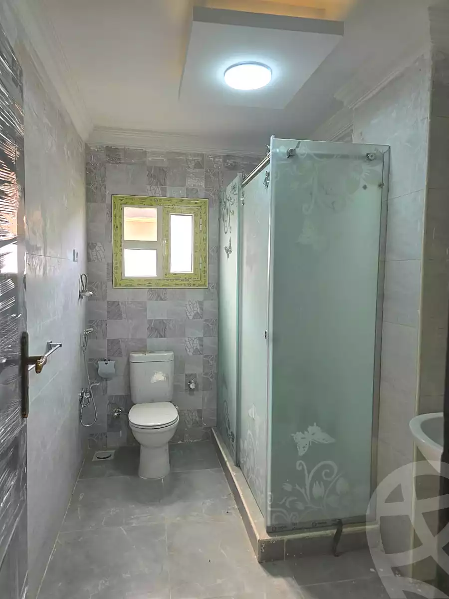 https://aqarmap.com.eg/ar/listing/7270087-for-rent-cairo-6th-of-october-el-ahyaa-neighborhood-2nd-divided-from-al-kafrawei-st