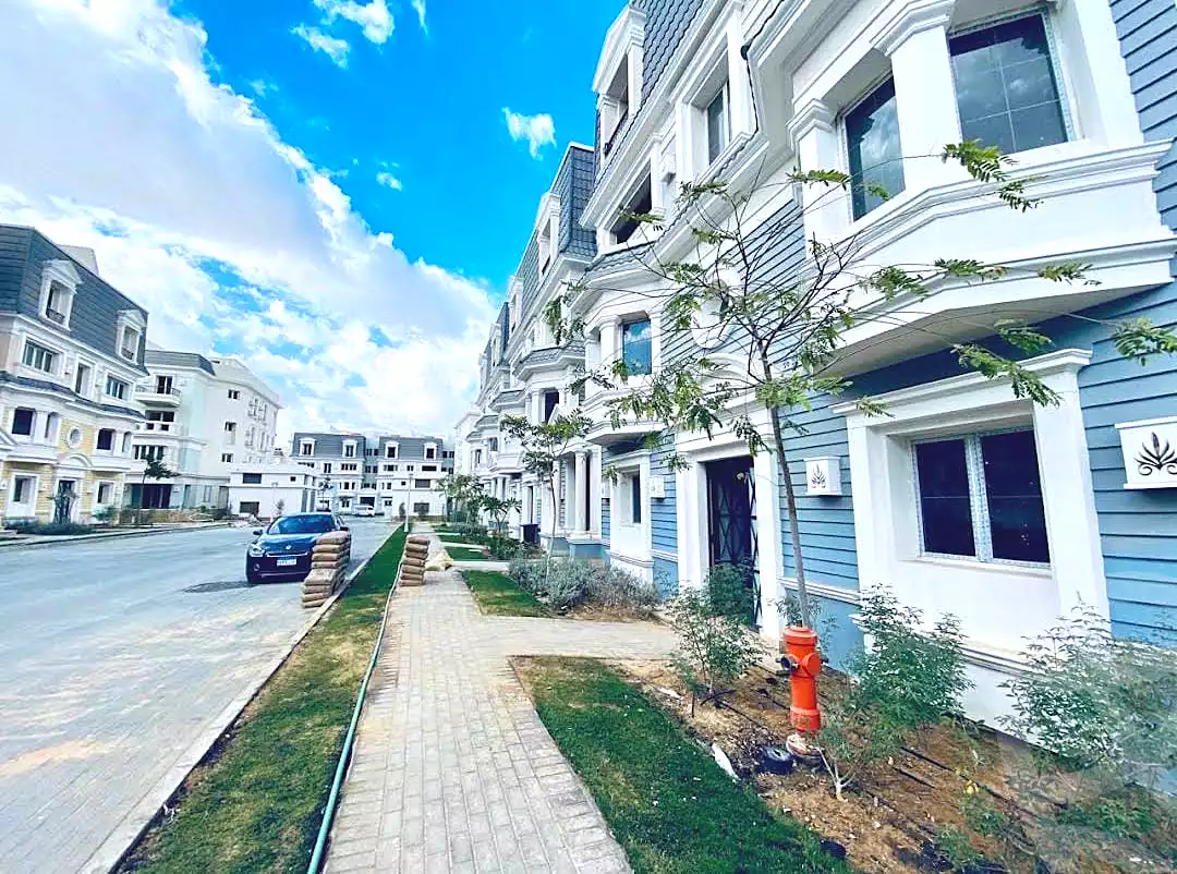 https://aqarmap.com.eg/ar/listing/7270102-for-sale-cairo-6th-of-october-compounds-mountain-view-october-park