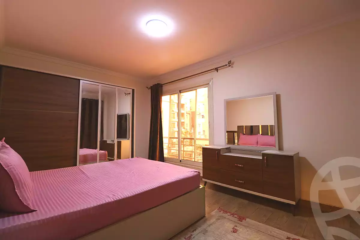 https://aqarmap.com.eg/ar/listing/7270204-for-rent-cairo-el-sheikh-zayed-city-compounds-jn-zyd
