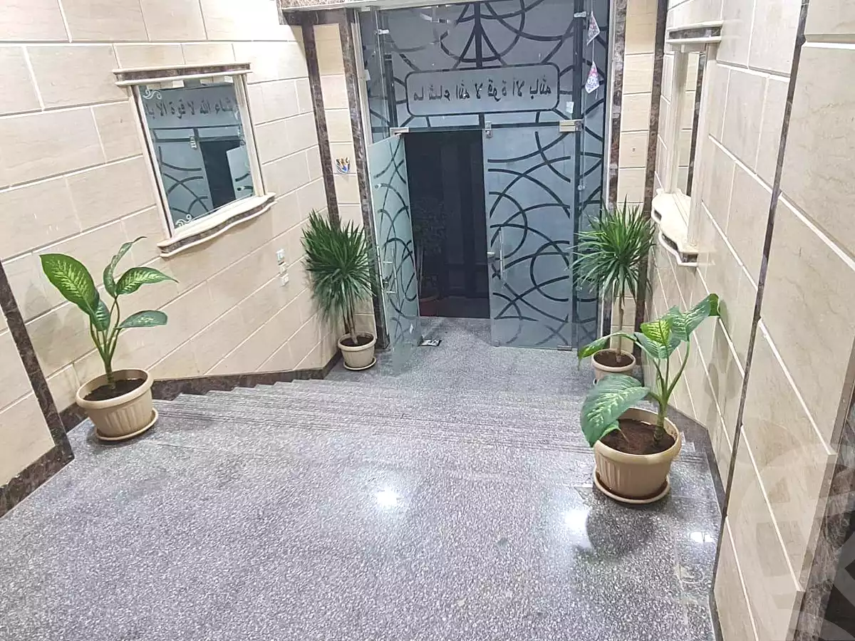 https://aqarmap.com.eg/ar/listing/7270306-for-sale-cairo-6th-of-october-garb-someed-neighborhood-12th