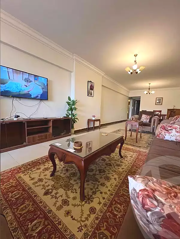 https://aqarmap.com.eg/en/listing/7270384-for-rent-alexandria-el-montazah-compounds-in-el-montazah-cecilia-compound