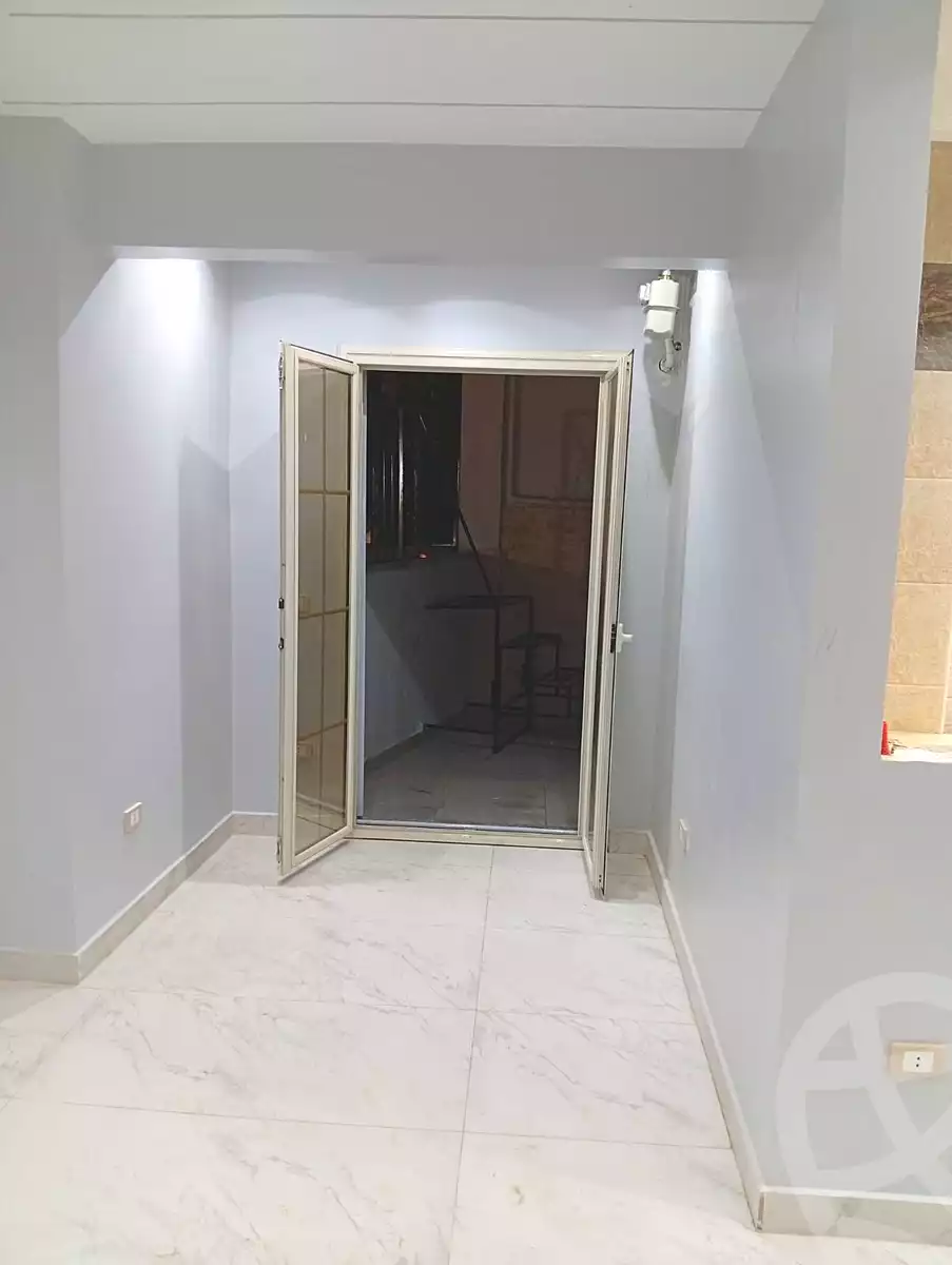 https://aqarmap.com.eg/en/listing/7270369-for-rent-cairo-el-sheikh-zayed-city-el-hay-elsabeaa-lsf