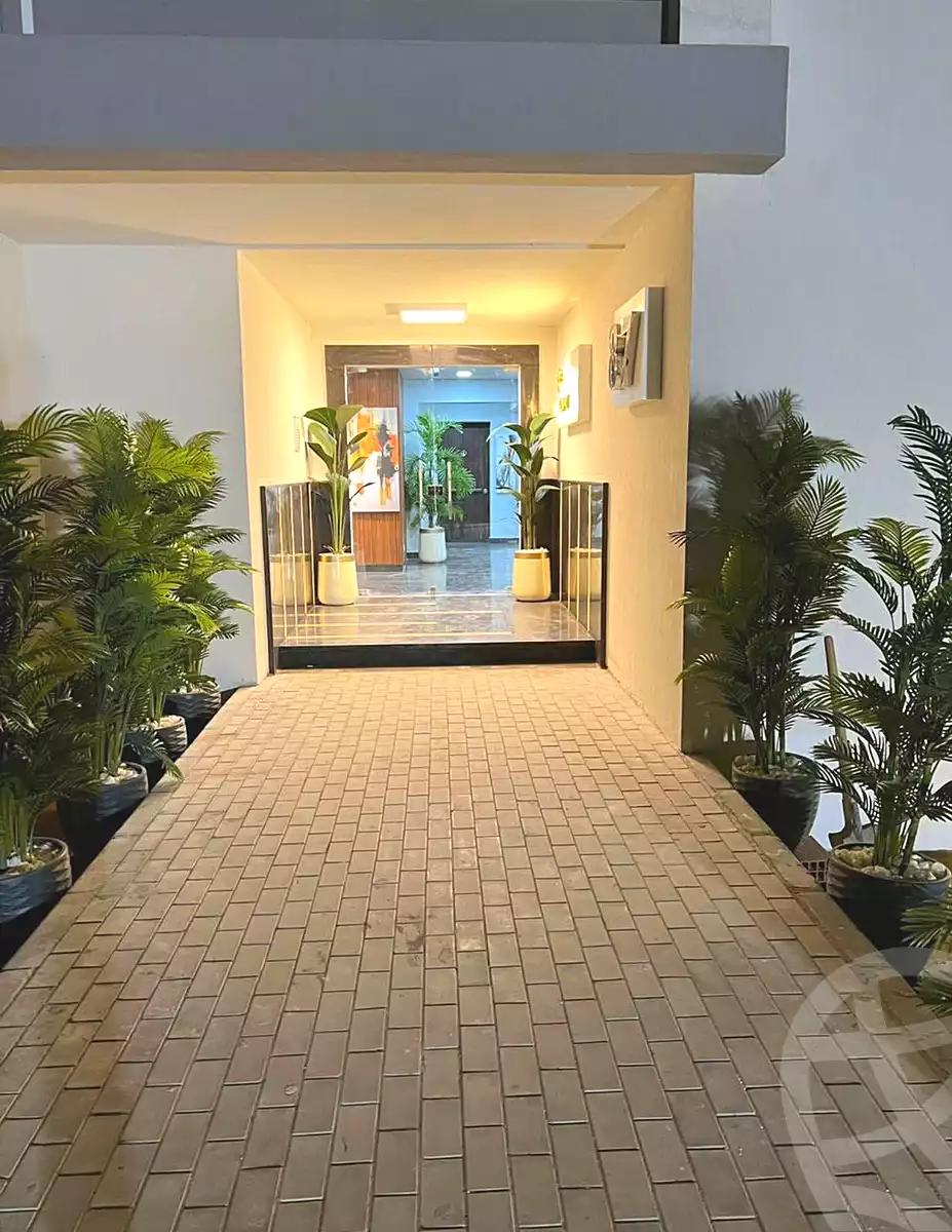 https://aqarmap.com.eg/ar/listing/7270359-for-sale-cairo-new-administrative-capital-r7-ntrd-fynyw
