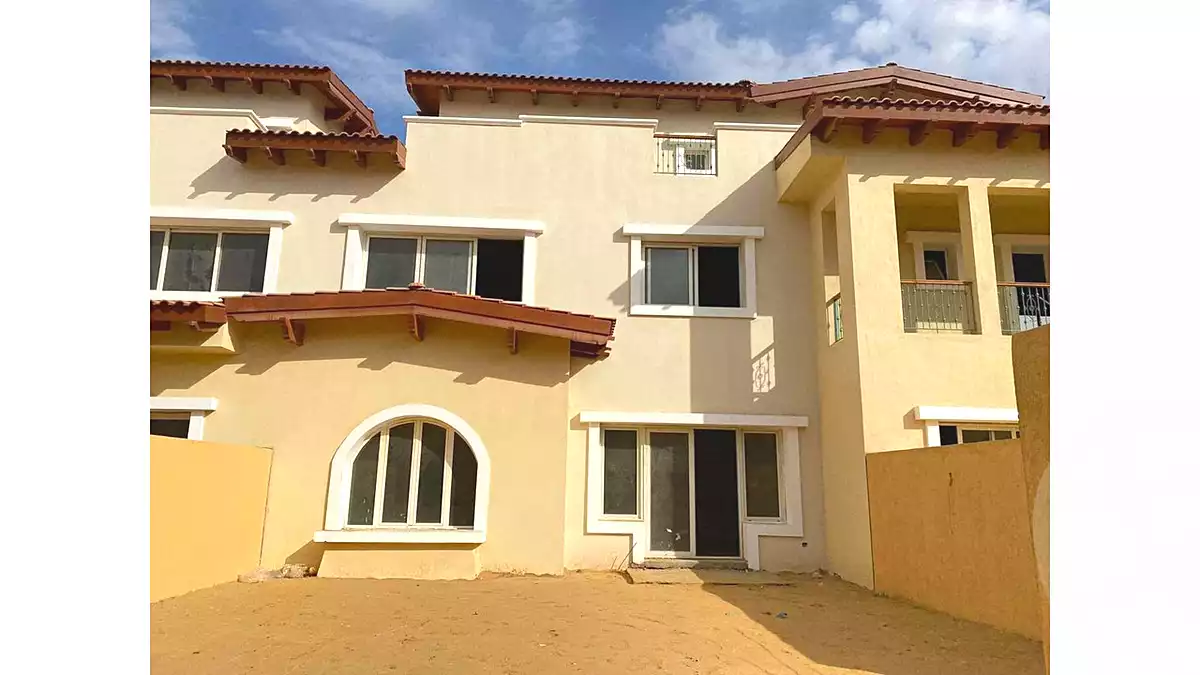https://aqarmap.com.eg/en/listing/7270589-for-sale-cairo-new-cairo-compounds-hyde-park-centre-ville-hyde-park
