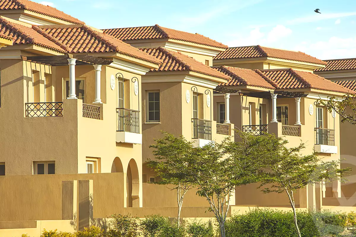 https://aqarmap.com.eg/en/listing/7270589-for-sale-cairo-new-cairo-compounds-hyde-park-centre-ville-hyde-park