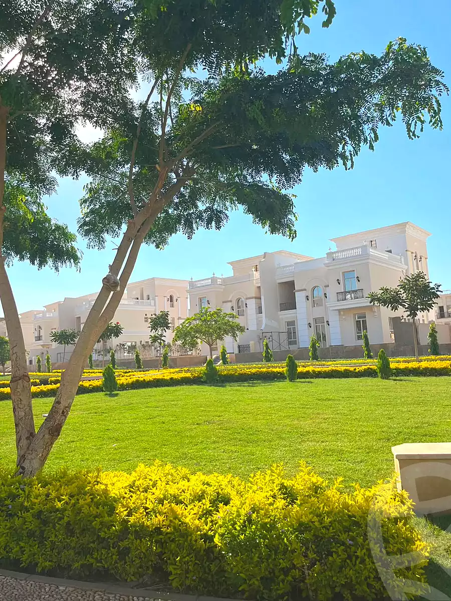 https://aqarmap.com.eg/en/listing/7270542-for-sale-cairo-new-administrative-capital-r5-granville-compound-founders