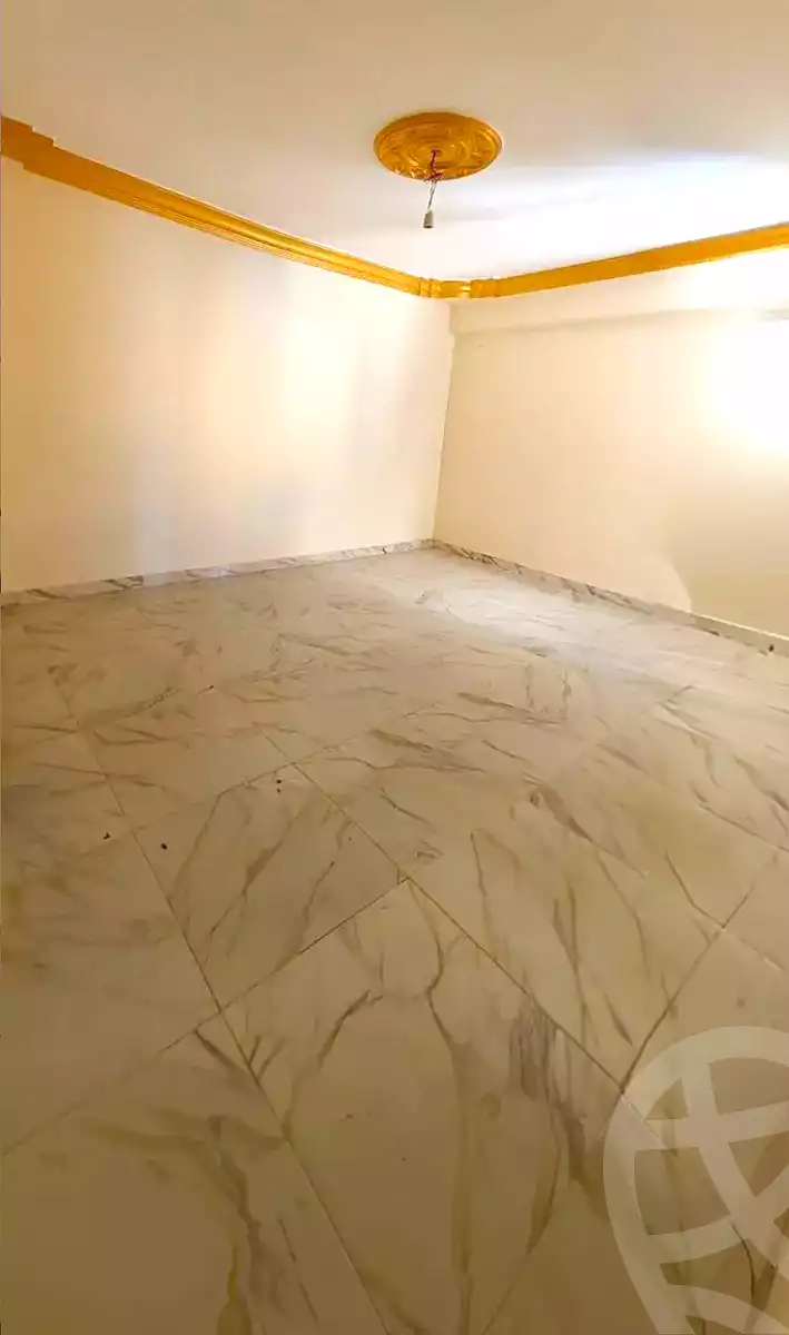 https://aqarmap.com.eg/ar/listing/7270725-for-sale-alexandria-al-agamy-el-hanouvel