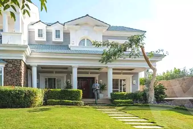 https://aqarmap.com.eg/en/listing/7270771-for-sale-cairo-new-cairo-compounds-mountain-view1-1-compound