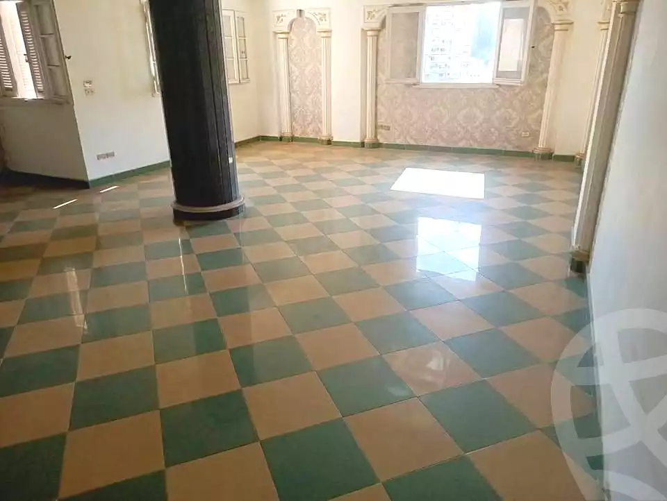 https://aqarmap.com.eg/en/listing/7270790-for-sale-alexandria-moharram-bey