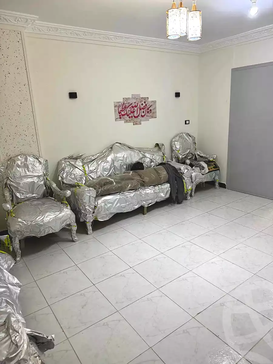 https://aqarmap.com.eg/en/listing/7270823-for-sale-alexandria-al-agamy-el-hanouvel