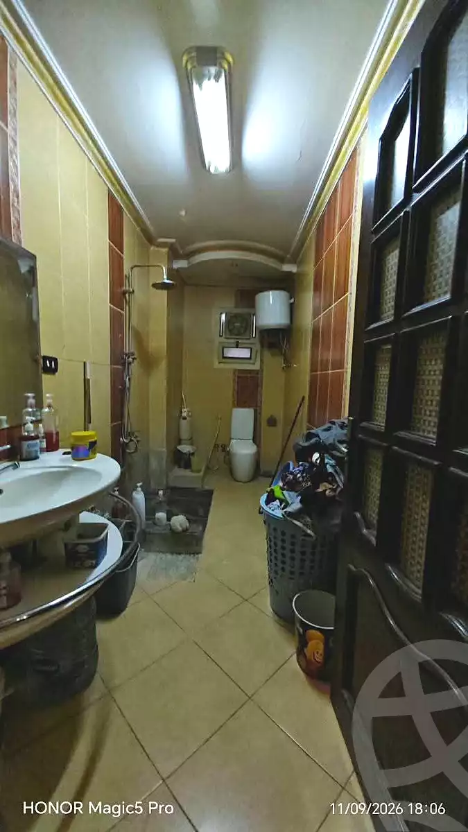 https://aqarmap.com.eg/ar/listing/7270837-for-sale-cairo-helwan-helwan-el-sharkeya-mostafa-safwat-st