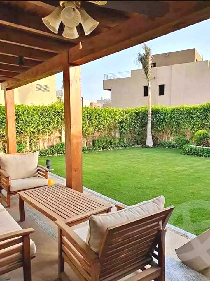 https://aqarmap.com.eg/ar/listing/7270865-for-sale-cairo-new-cairo-compounds-villette-kmbwnd-sky-kwndwz-swdyk-villette