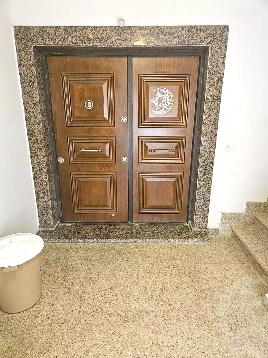 https://aqarmap.com.eg/ar/listing/7270953-for-sale-cairo-new-cairo-el-yassamin-el-yasmeen-3-mohamed-rahim-st