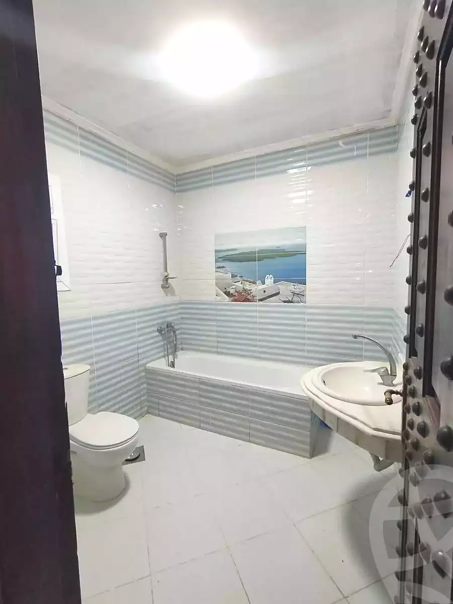 https://aqarmap.com.eg/ar/listing/7270981-for-sale-alexandria-al-agamy-lbytsh-bianchiii