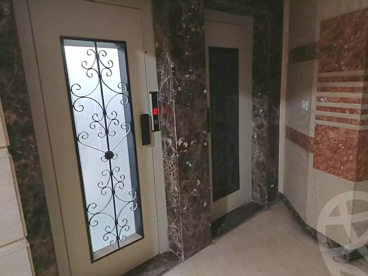 https://aqarmap.com.eg/en/listing/7271037-for-sale-beheira-damanhour-damanhour-city-shagarit-al-dor-st