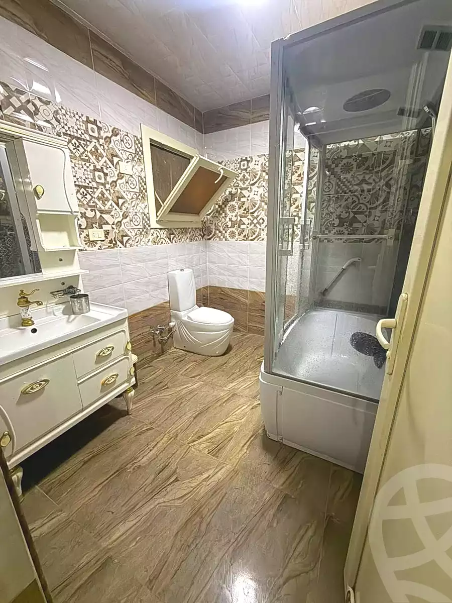 https://aqarmap.com.eg/ar/listing/7271122-for-rent-alexandria-al-agamy-lbytsh-bianchiii-el-bashwat-st