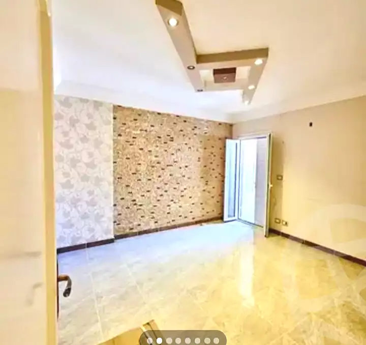 https://aqarmap.com.eg/ar/listing/7271221-for-sale-alexandria-sydy-bshr-sydy-bshr-bhry-khalil-hamada-st