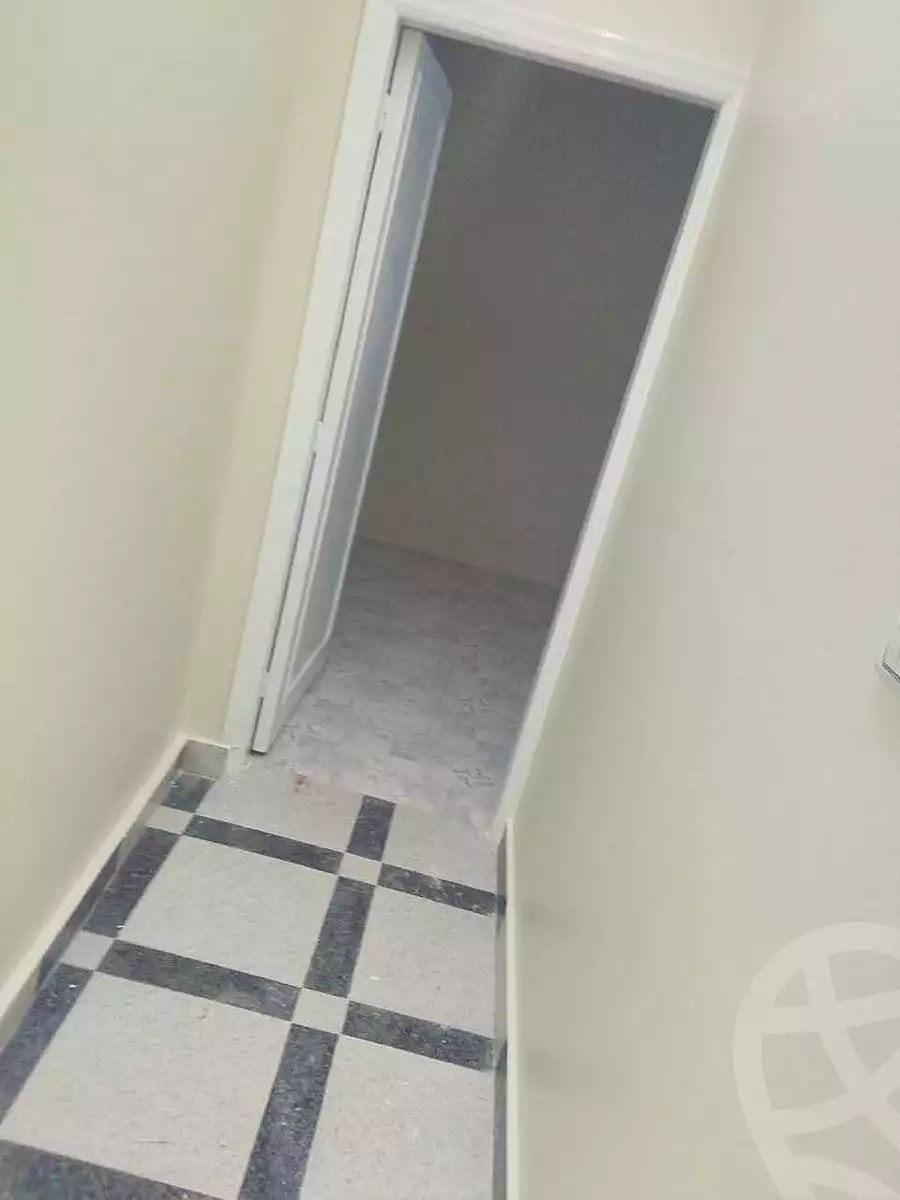 https://aqarmap.com.eg/ar/listing/7271271-for-sale-cairo-helwan-helwan-el-sharkeya-thabit-basha-st