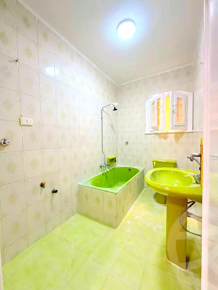 https://aqarmap.com.eg/ar/listing/7271290-for-sale-alexandria-al-agamy-shataa-el-nakheel
