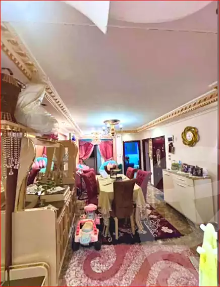 https://aqarmap.com.eg/ar/listing/7271357-for-sale-alexandria-el-asafra-shr-45