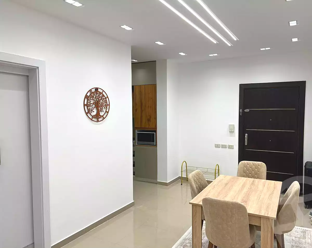 https://aqarmap.com.eg/ar/listing/7271334-for-rent-cairo-new-cairo-compounds-kmbwnd-dh-fyldj-blm-hylz