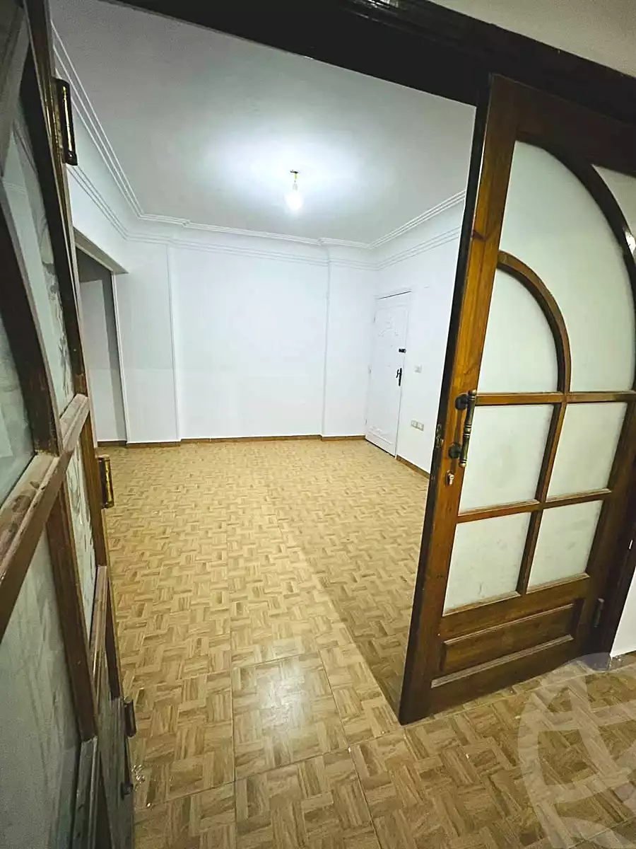 https://aqarmap.com.eg/en/listing/7271398-for-rent-cairo-el-haram-madkor