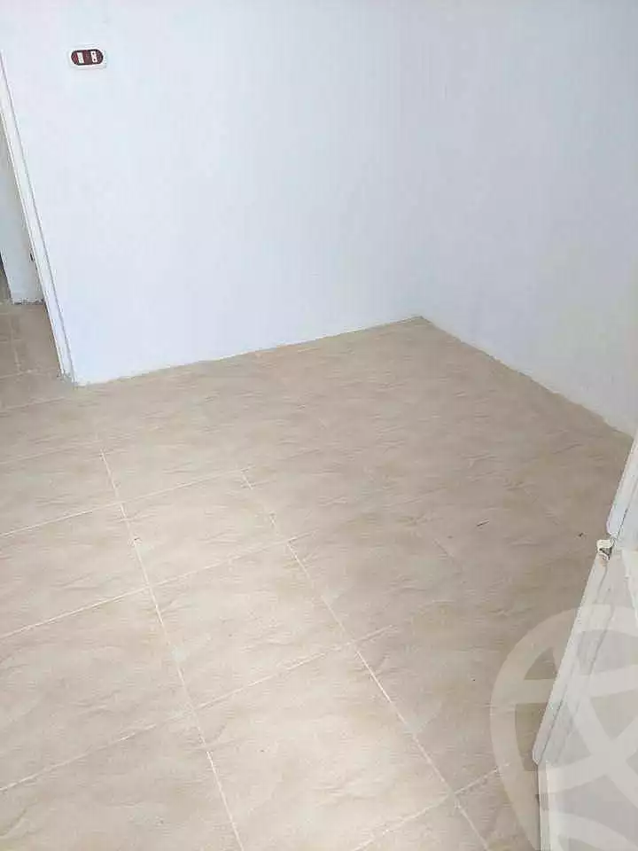 https://aqarmap.com.eg/en/listing/7271406-for-sale-alexandria-el-asafra-l-sfr-qbly