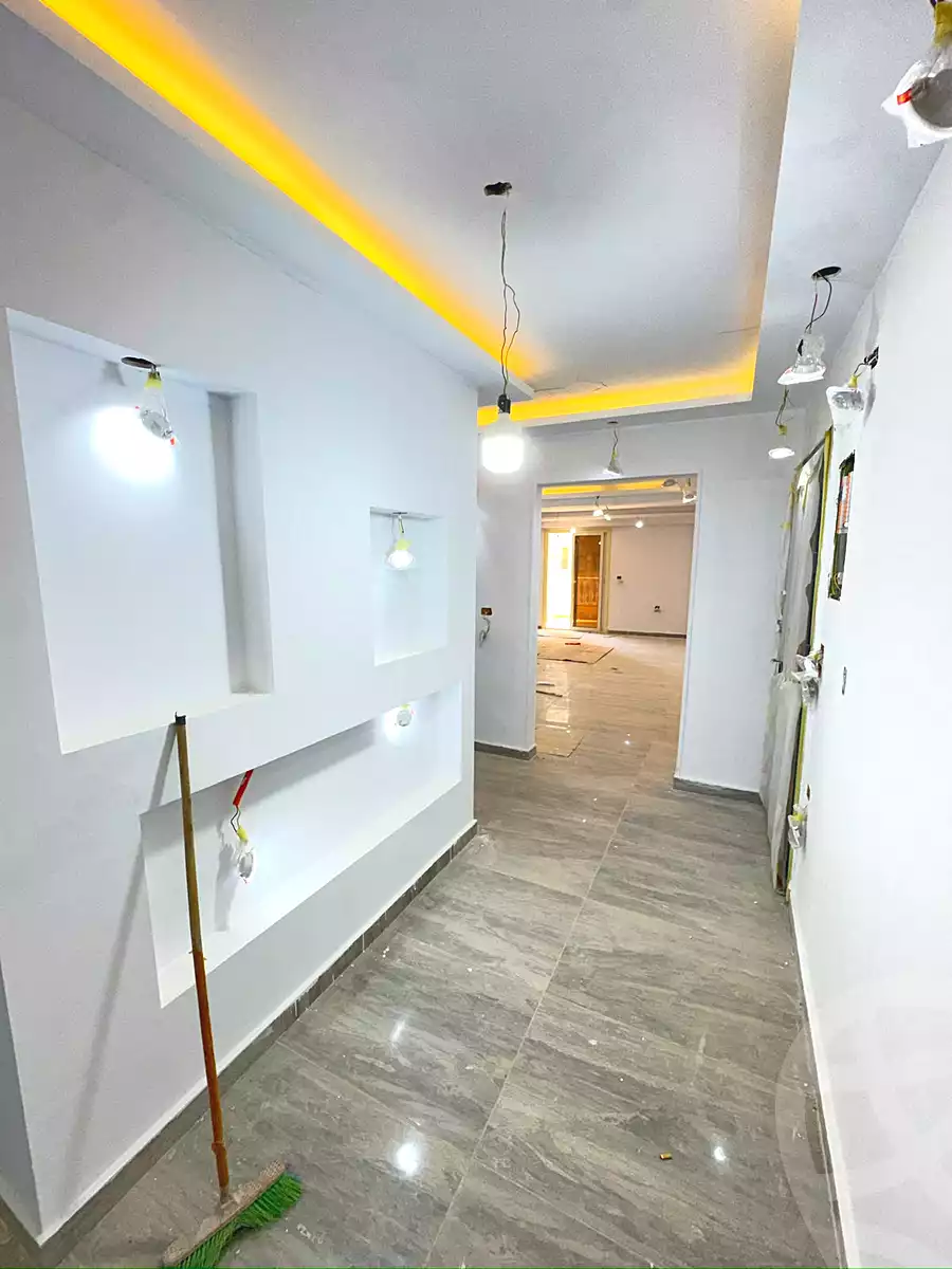 https://aqarmap.com.eg/ar/listing/7271421-for-sale-cairo-new-cairo-el-ahyaa-fifth-neighborhood-street-21